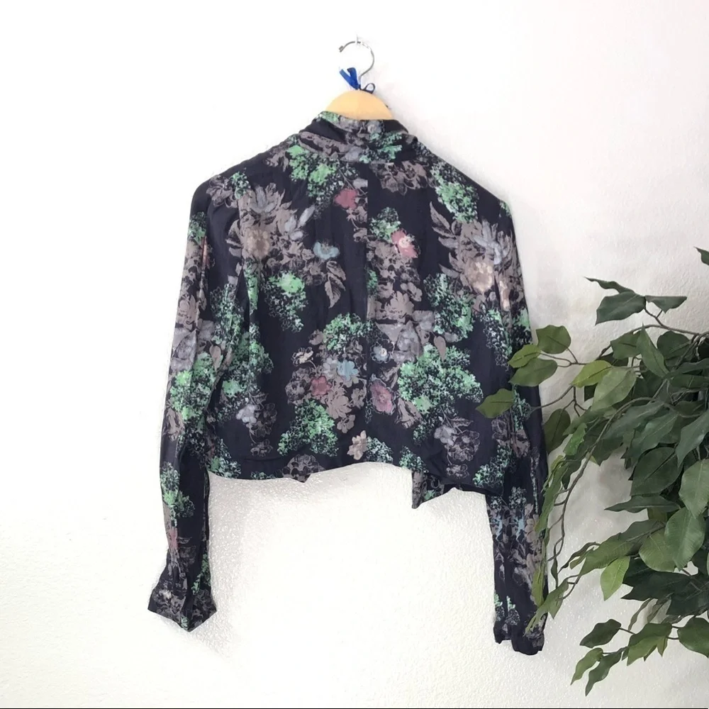 Frenchi Cropped Floral Jacket